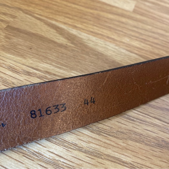Vintage Light Brown Saddle Leather SAS Style 81633 Mens Belt Size 44 Made in USA - Picture 5 of 10
